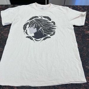 Howl’s Moving Castle Tee off white color medium